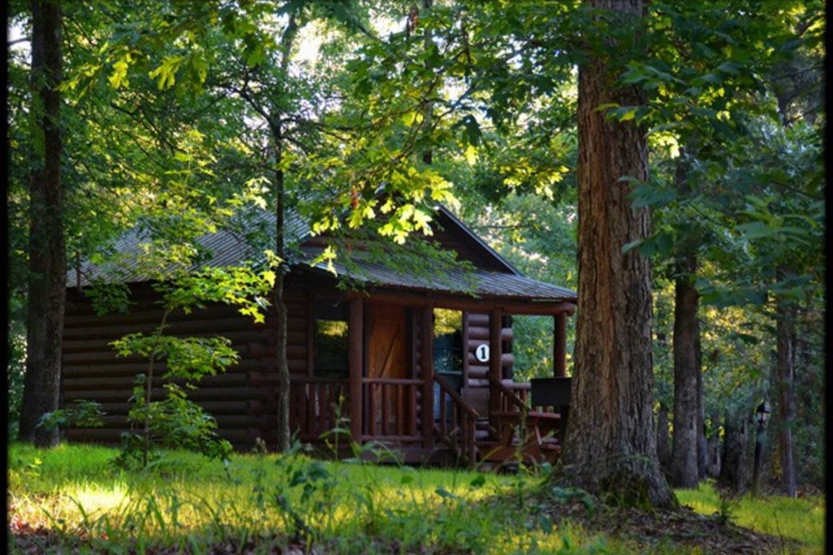 Cabin 1 Wilderness Lakefront Resort
