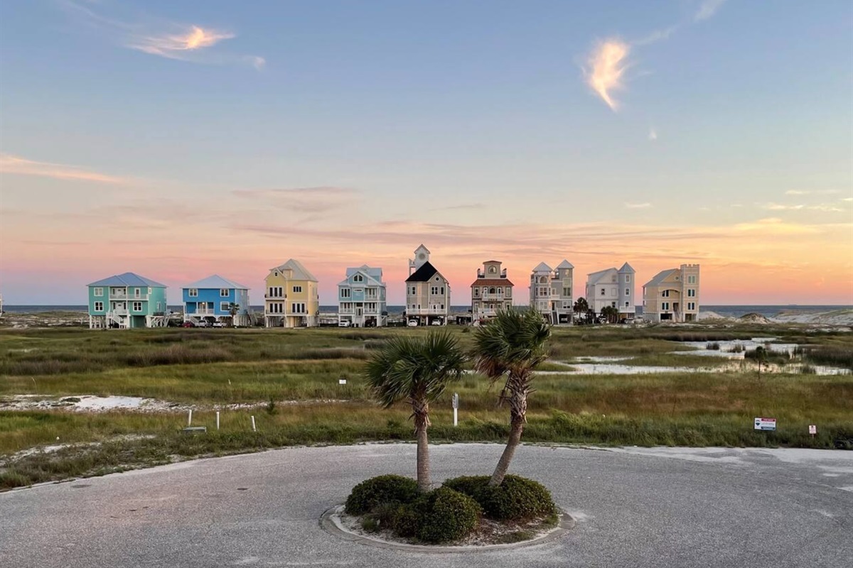 The Dune Abides (Gulf Shores, AL) Wanderlust Properties LLC