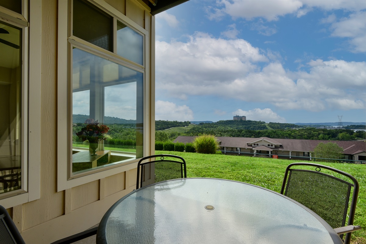 Cove View Chateau at The Majestic Sleep Branson