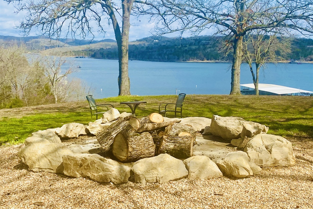 Sunrise Cottage on Table Rock Lake Cabin "14" Victory Properties