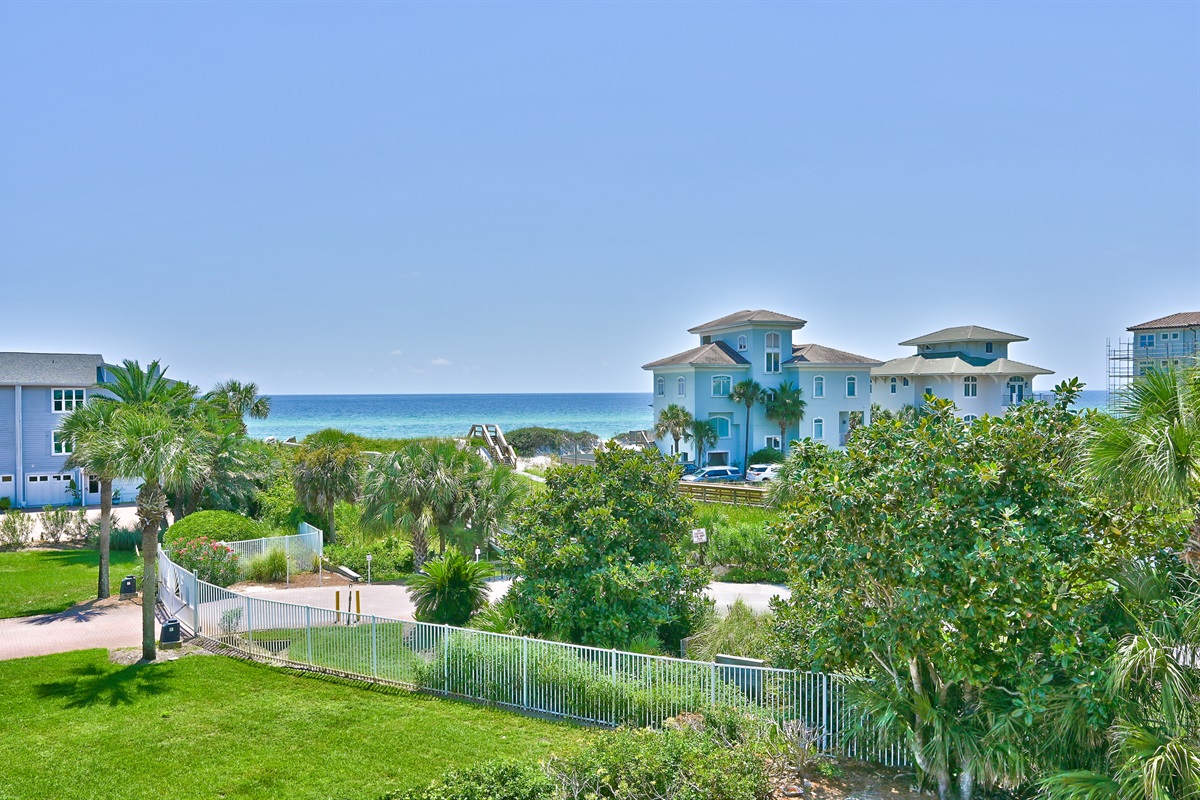 Spooky Santa Rosa Beach Vacation Rental