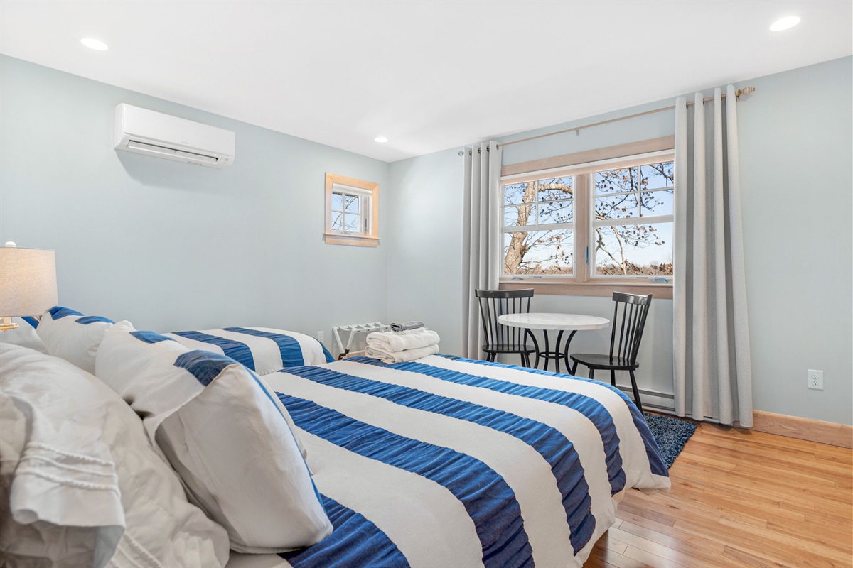 Drakes Island Getaway spacious house with tidal water views! Coastline Vacation Rentals