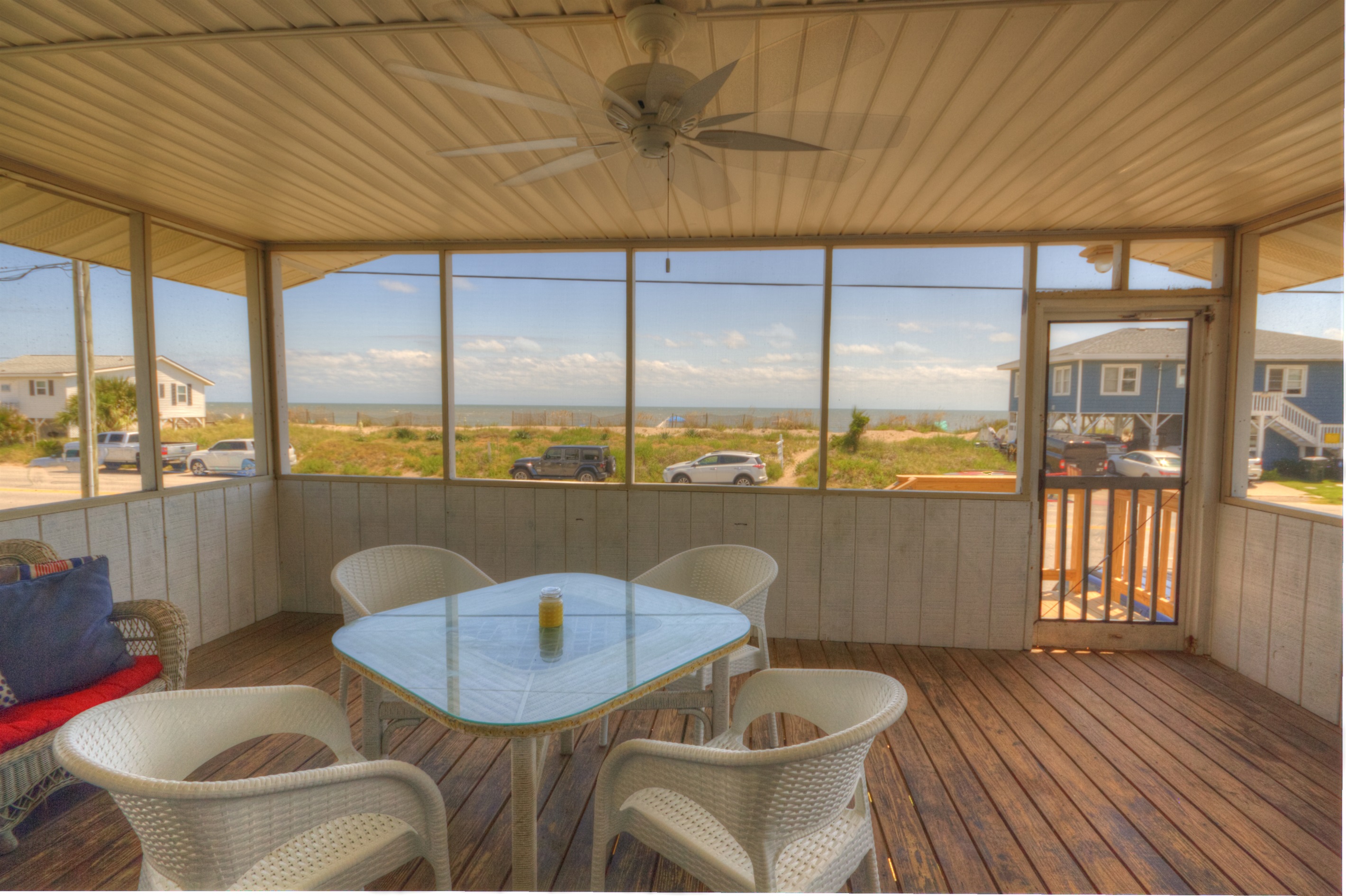 "Barker's Meow" Edisto Beach Vacation Rentals, LLC