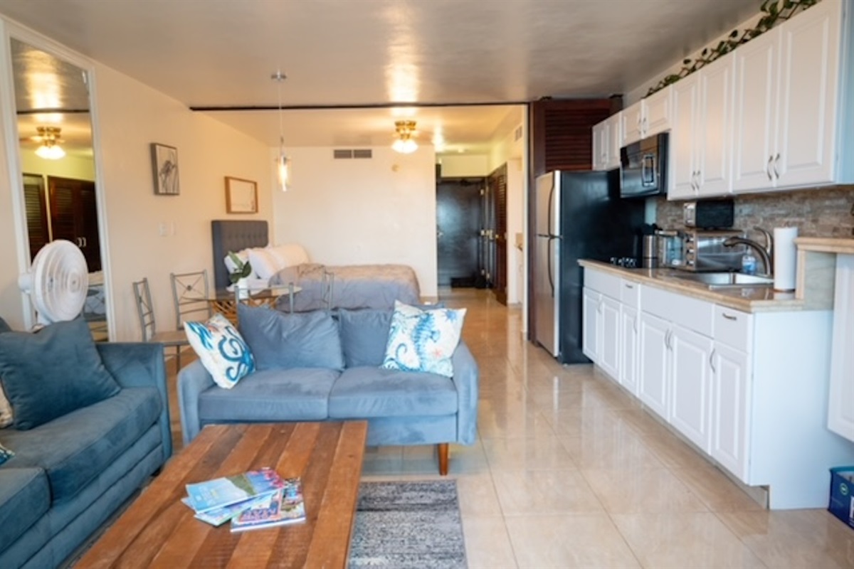 Camion Argent Vacation Rental Elite Luxury Properties