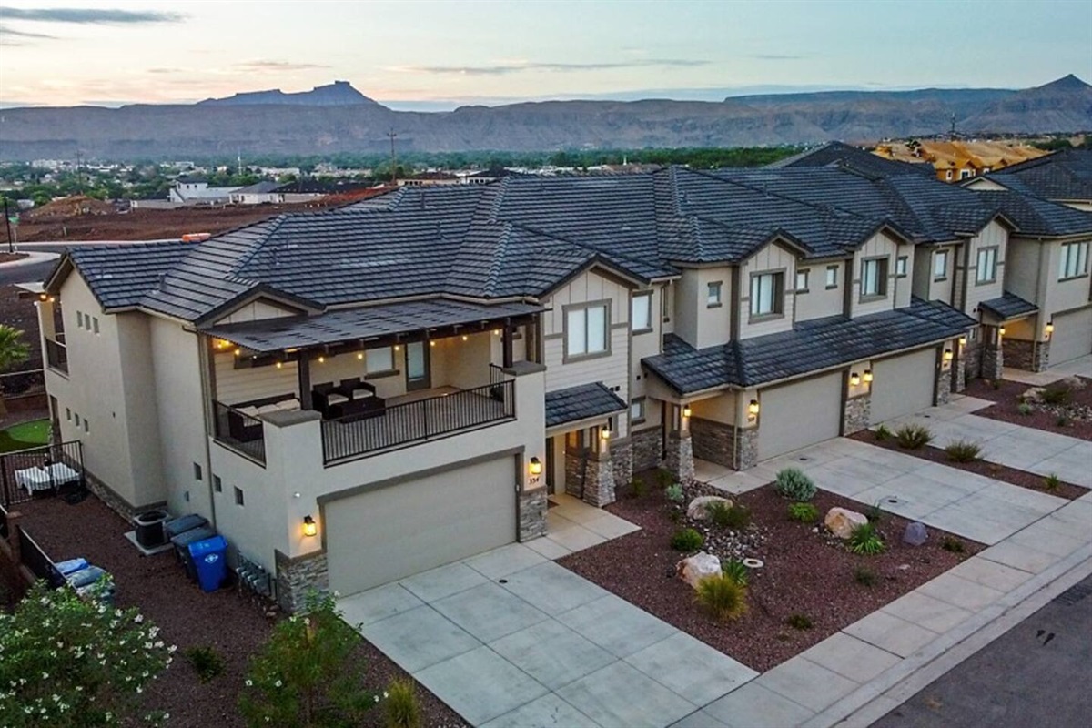 Zion Village Earth (5 bedroom) Elements Vacations