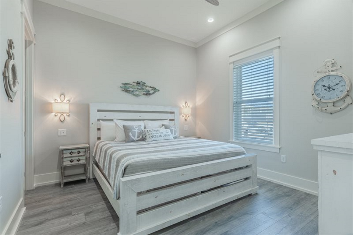 Sea Turtle Warren Beach Rentals