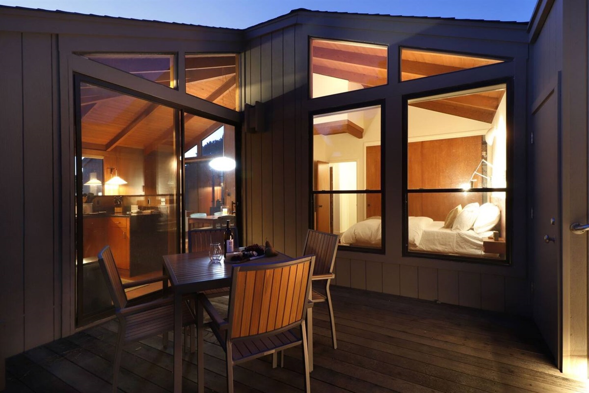 Pacific Sunset Jenner Vacation Rentals, Inc.