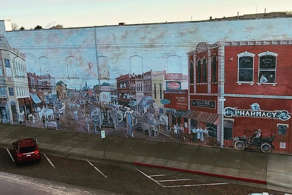 The Westchester 1 BR suite apartment in historical downtown On The