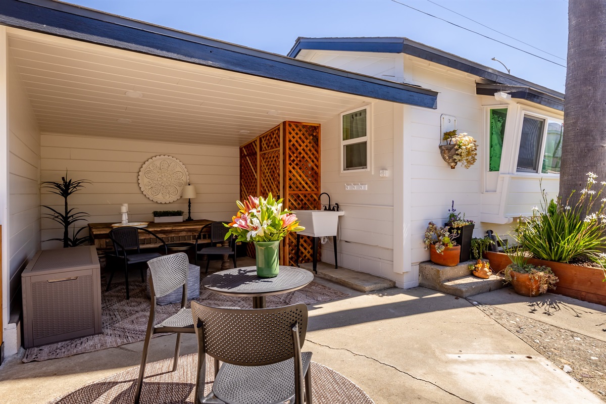 (040) The Cottage at Cayucos Beachside Rentals Inc.