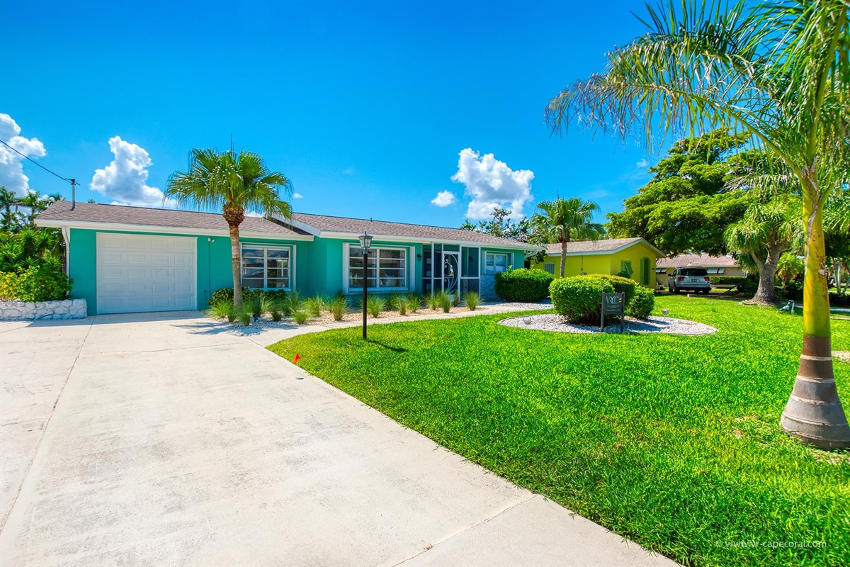 Villa Blue Pelican Vacation Rentals Cape Coral
