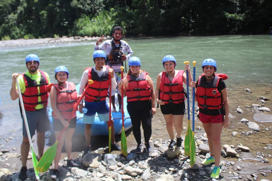 Guest Hub Adrenalina Rafting costa rica