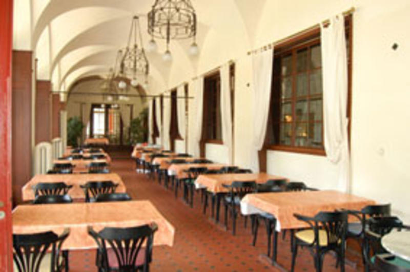 FunnyFarm in Interlaken, Switzerland Find Cheap Hostels and Rooms at