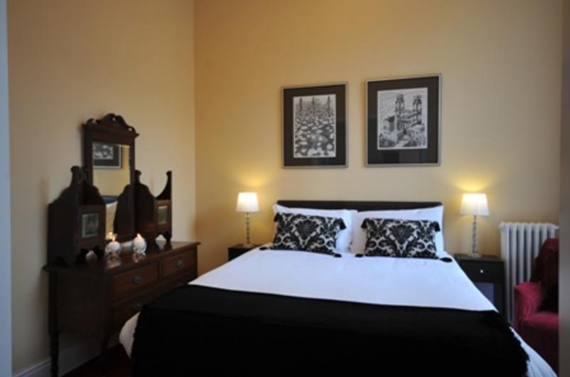 Roscoe House by Urban Chic in Liverpool, England Book B&B's with