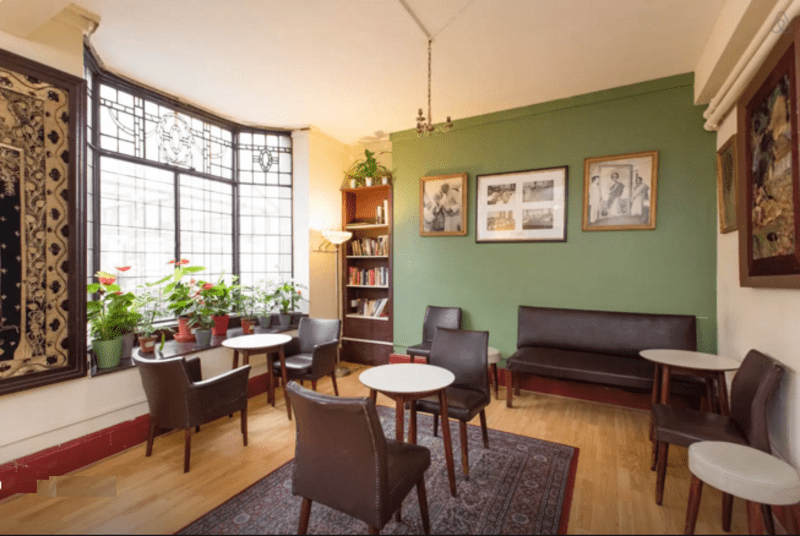 Strand Continental in London, England Find Cheap Hostels and Rooms at