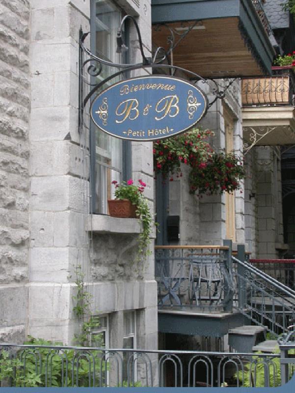 Bienvenue Bed and Breakfast in Plateau MontRoyal, Montréal, Canada