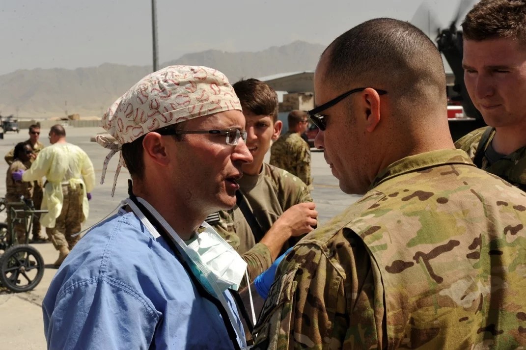 Military doctors train alongside UCHealth physicians to ready for