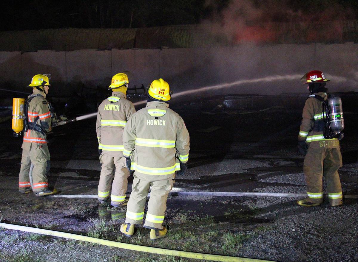 UCMU Incendie de nuit à StÉtiennedeBeauharnois
