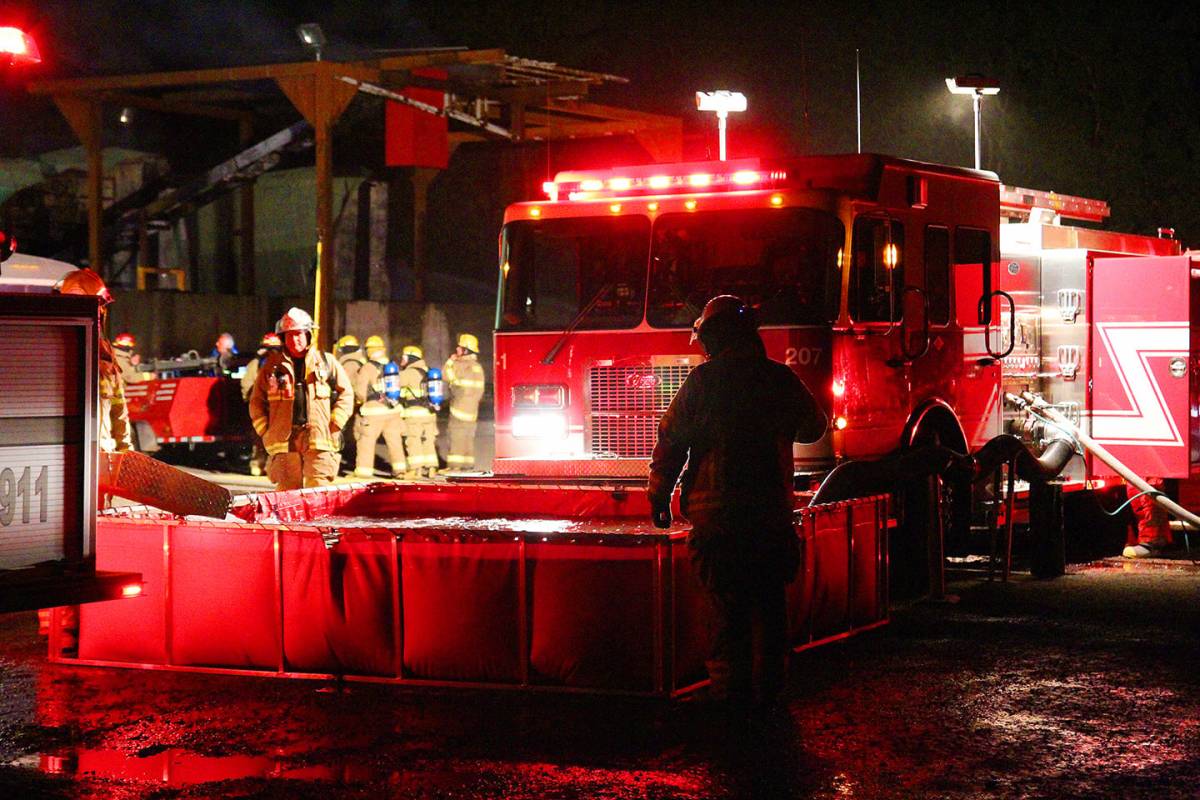 UCMU Incendie de nuit à StÉtiennedeBeauharnois