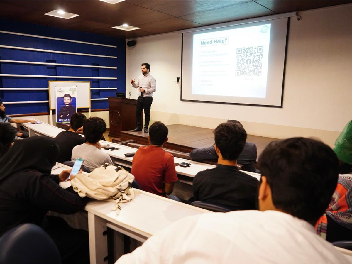 Training on Amazon Dropshipping University of Central Punjab