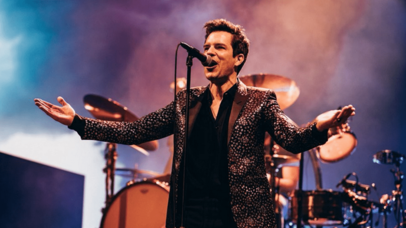 Brandon Flowers, do The Killers, acha cedo retorno da estética dos anos