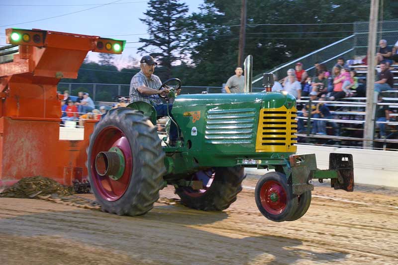 Sanctioned Tractor Pulls and Farm Tractor Pulls Union County West End