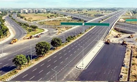 ईस्टर्न पेरिफेरल से जुड़ेगा ग्रेटर नोएडा, 105 मीटर सड़क को मिलेगा नया विस्तार ईस्टर्न पेरिफेरल से जुड़ेगा ग्रेटर नोएडा, 105 मीटर सड़क को मिलेगा नया विस्तार