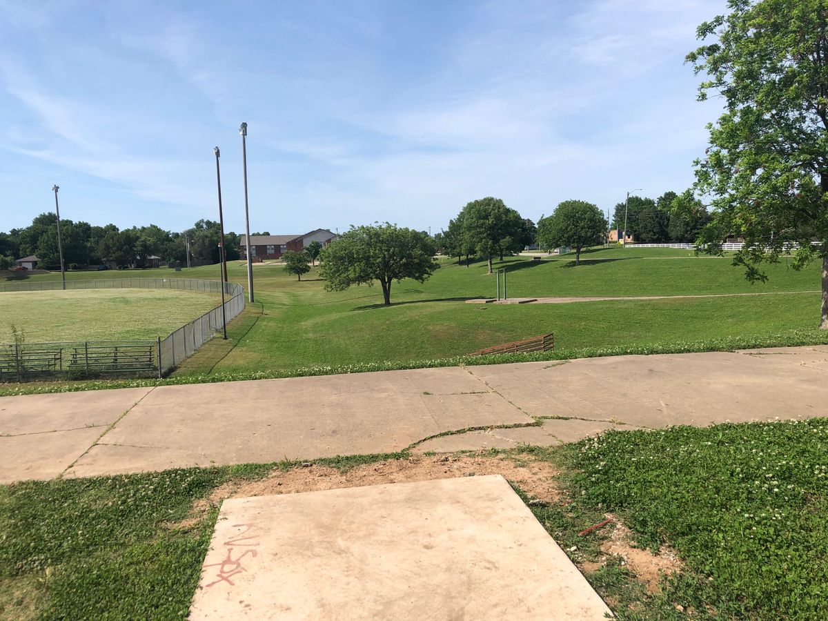 McClure Park DGC Tulsa, OK UDisc Disc Golf Course Directory UDisc