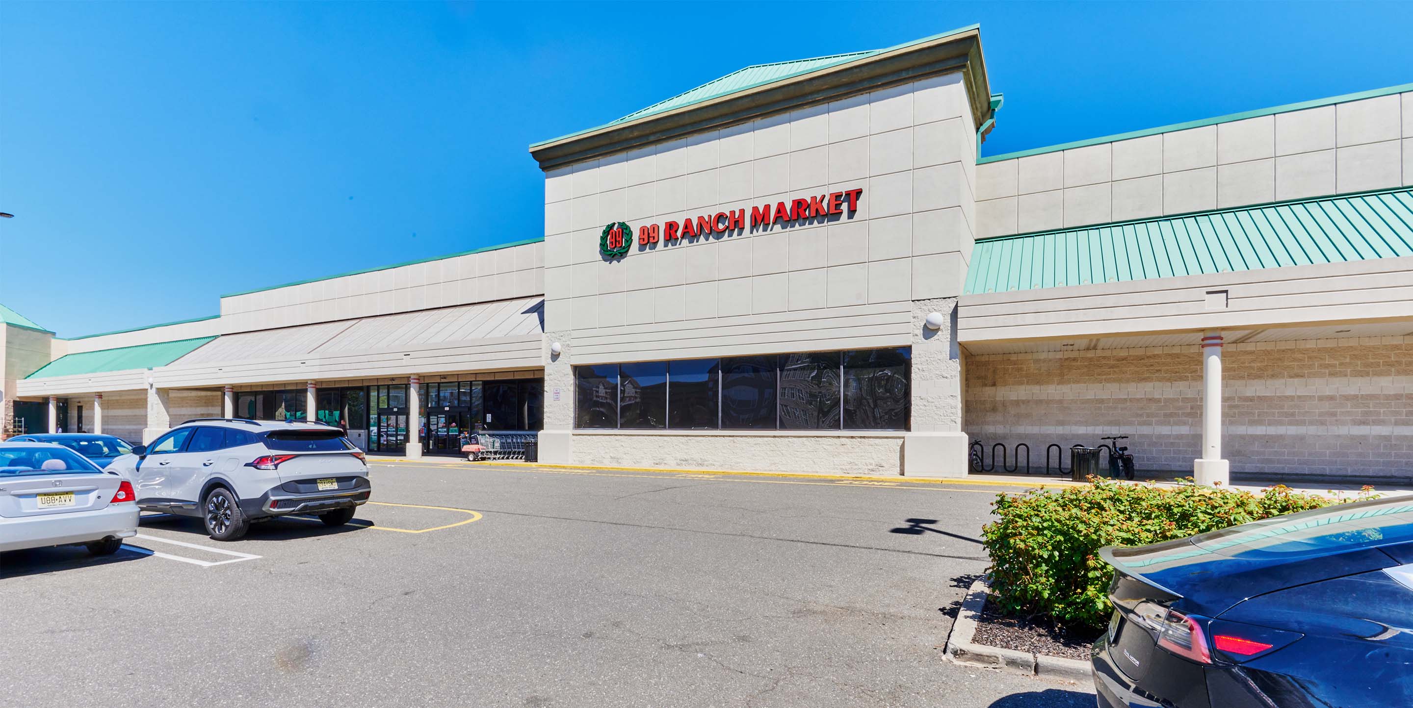 Hackensack Commons Urban Edge Properties