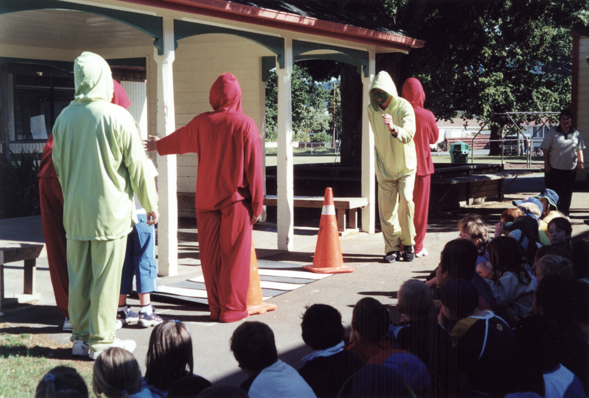 Upper Hutt School; 2002; road safety; red and green men from New