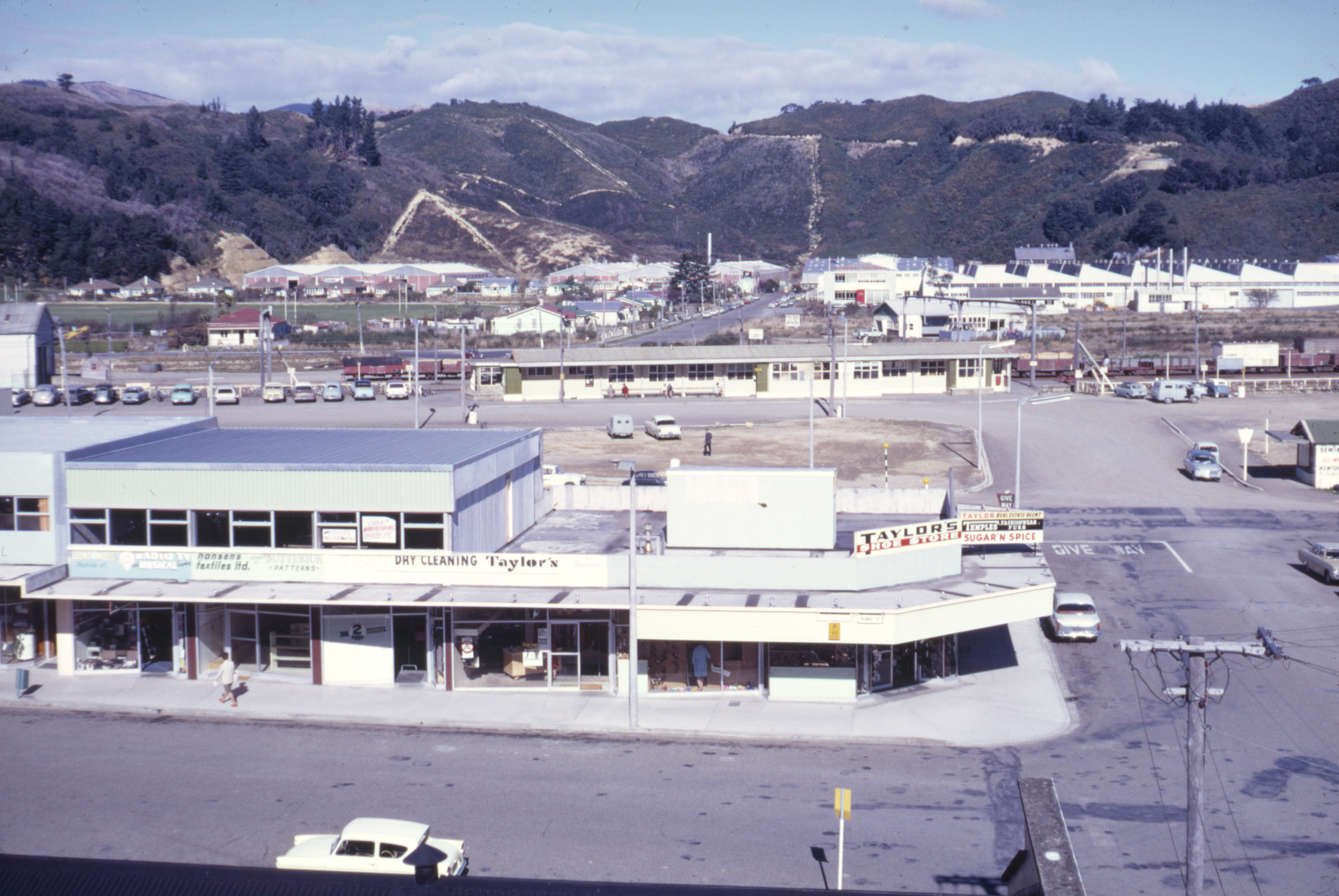 View from BNZ building 1969, May; 3; Taylor House secondstorey
