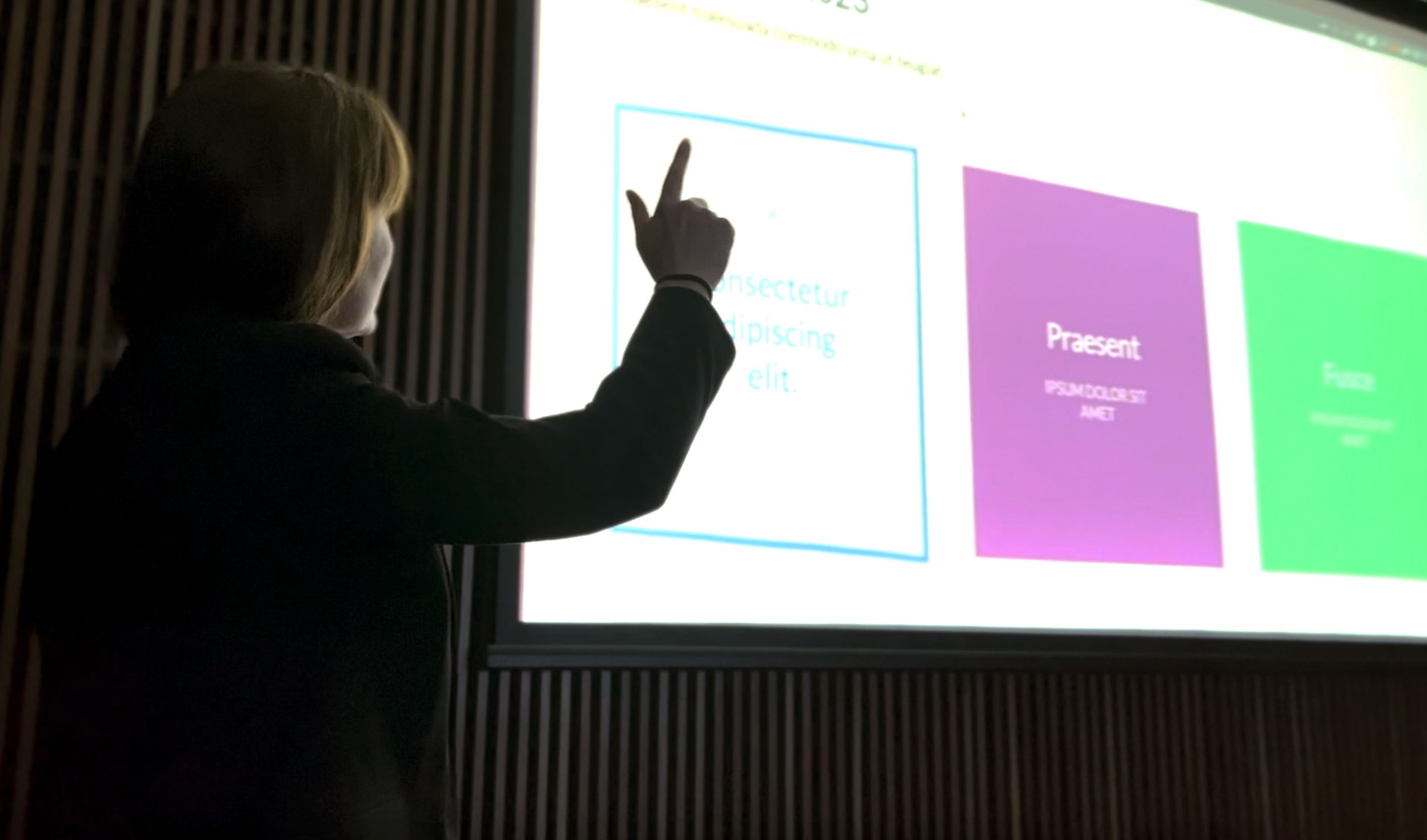 UING Virtual Touchscreen