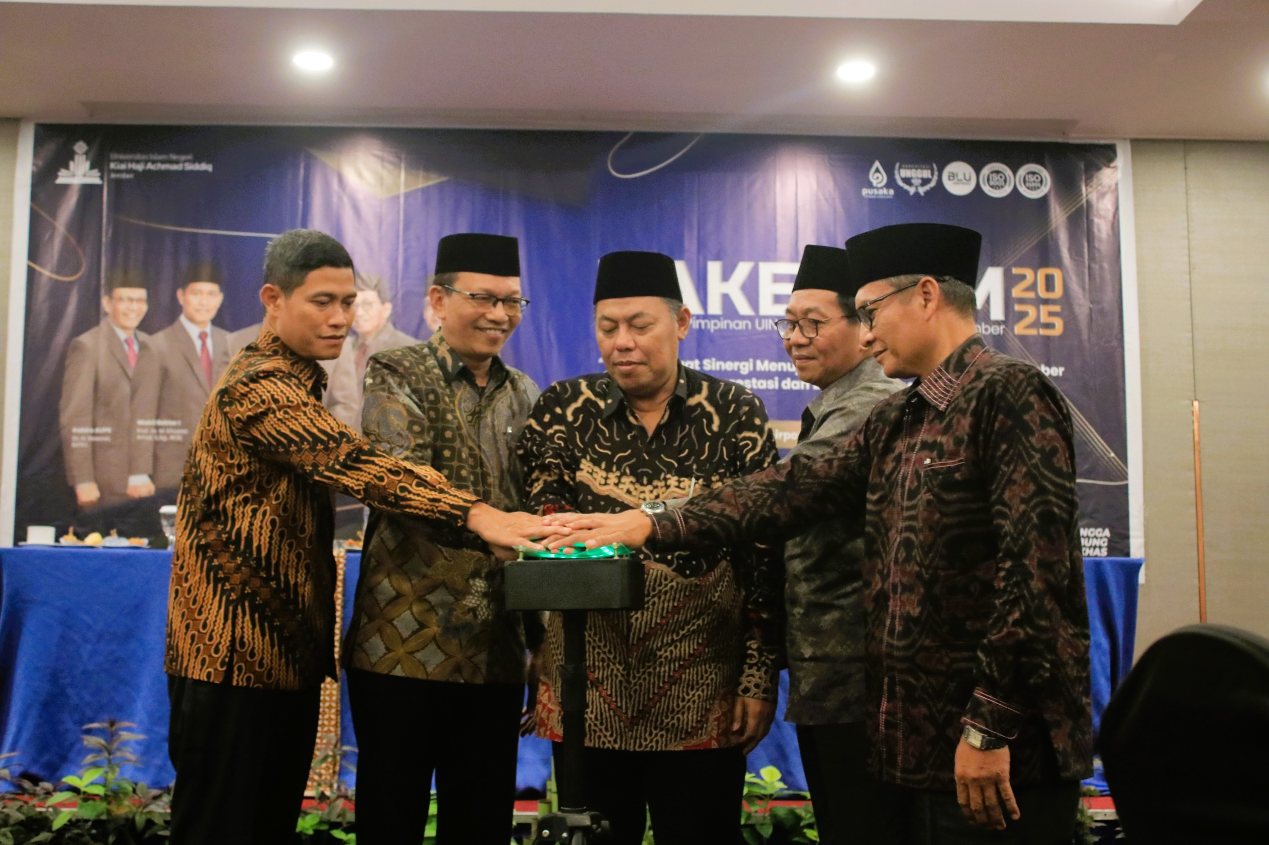 Rakerpim UIN KHAS Jember 2025 Berkah Malam Nisfu Sya’ban, Peluncuran