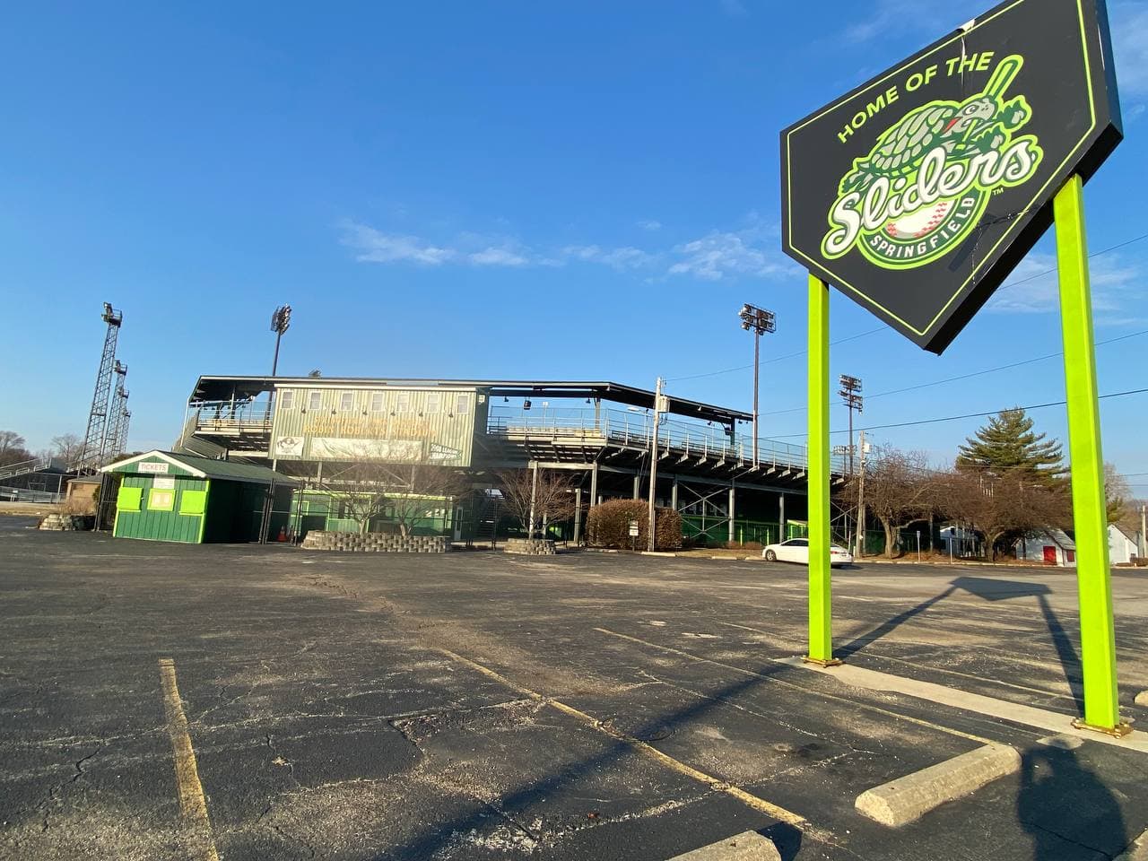 BEYOND Springfield Lucky Horseshoes The Observer