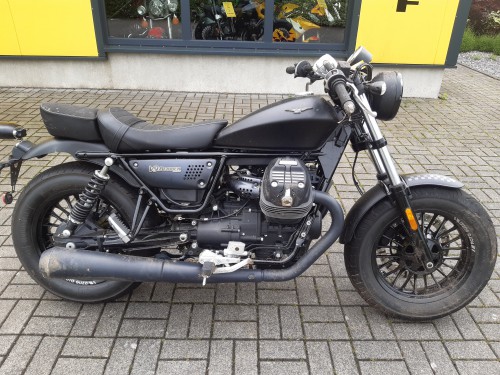 Moto Guzzi V9 Bobber (1221) UKD Unfall Krad Depot Haaren