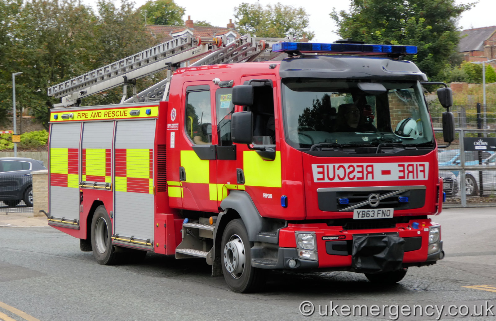 YB63 FNO North Yorkshire Fire and Rescue Service Volvo / Emergency O.. UK Emergency Vehicles