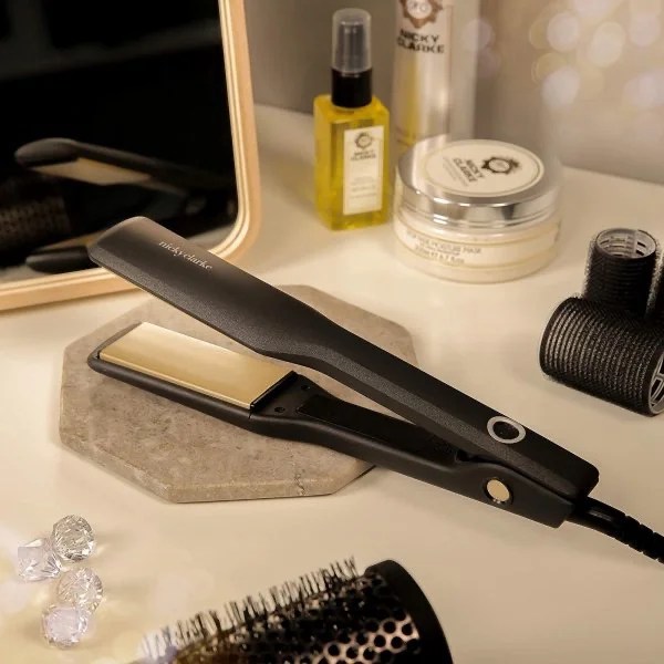 Nicky Clarke Hair Therapy Wide Plate Straightener UK Products To Malaysia
