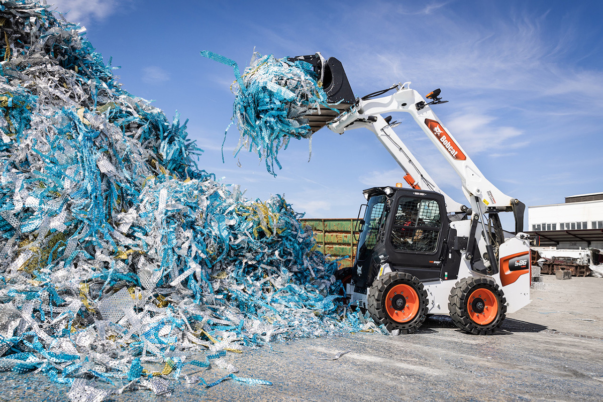 Bobcat Reveals Super Compact Telehandler and Company’s Most Powerful