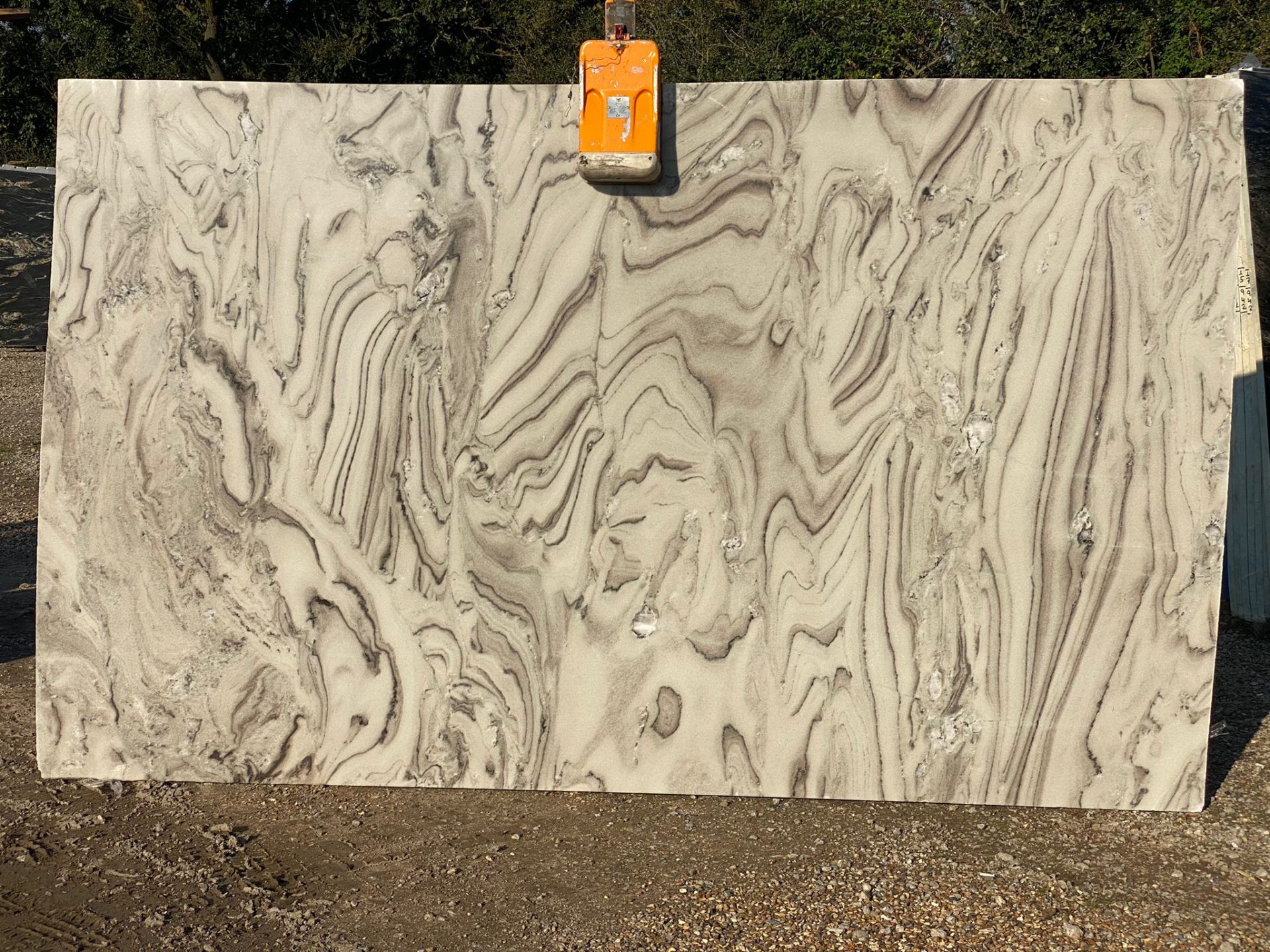 San Simone Light Polished Quartzite 3cm UK Stone Company