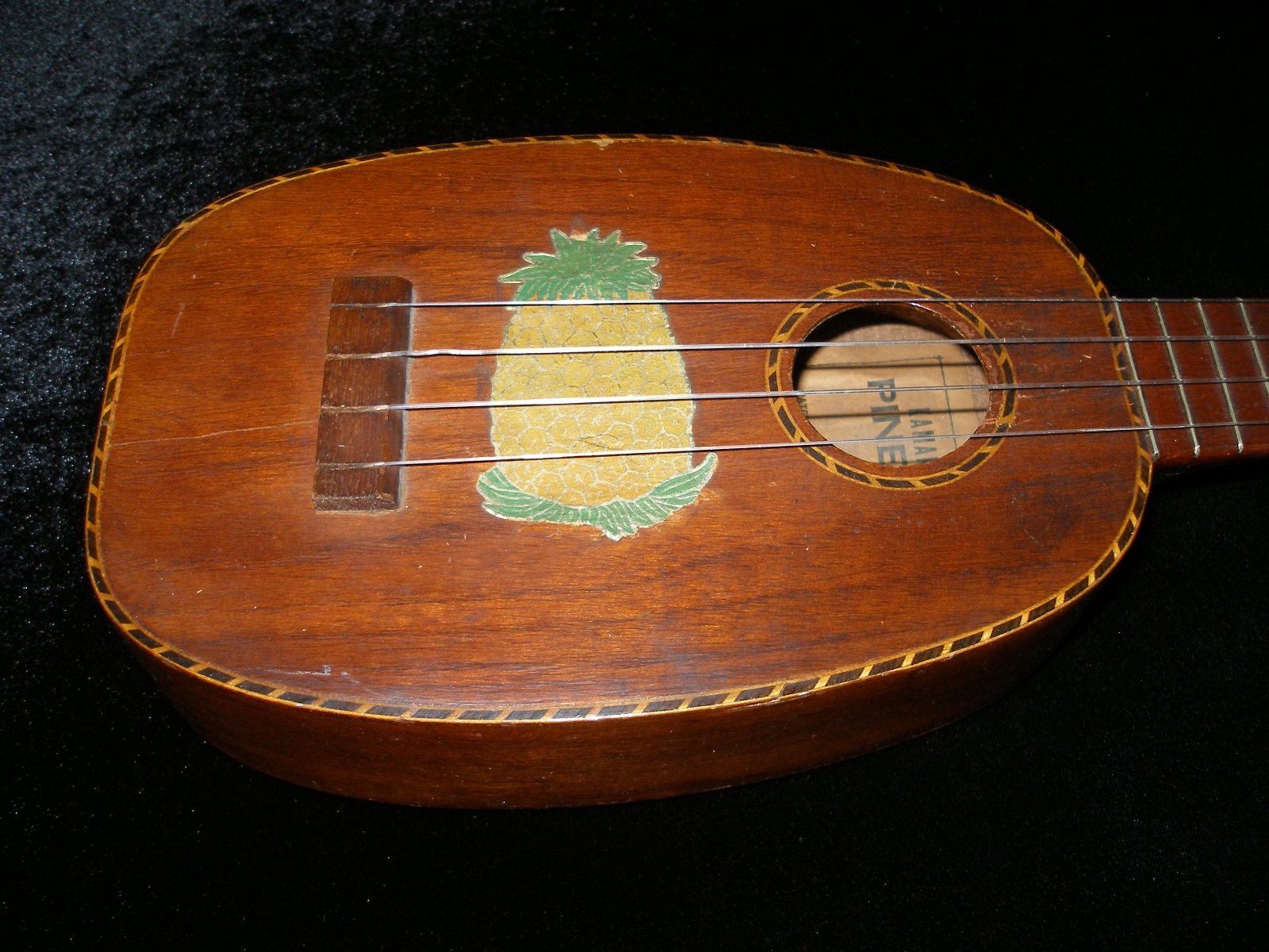 Ukulele Friend 1920s Kamaka Pineapple Ukulele Ukulele Friend