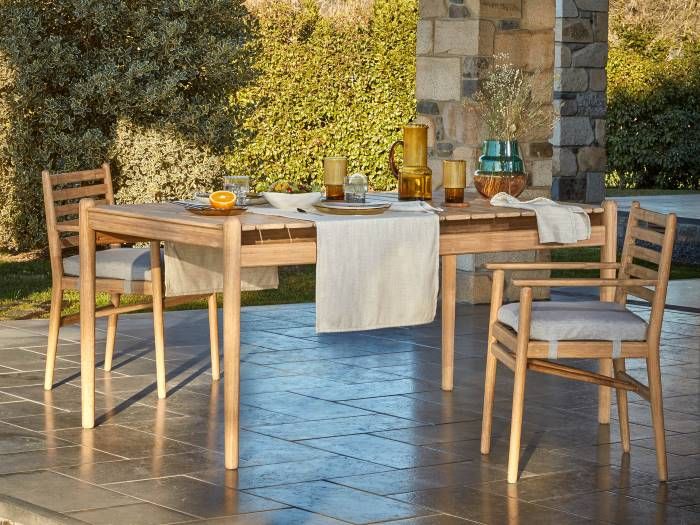 Essential Outdoor Dining Tables in Australia for 2024 Ultimate Backyard