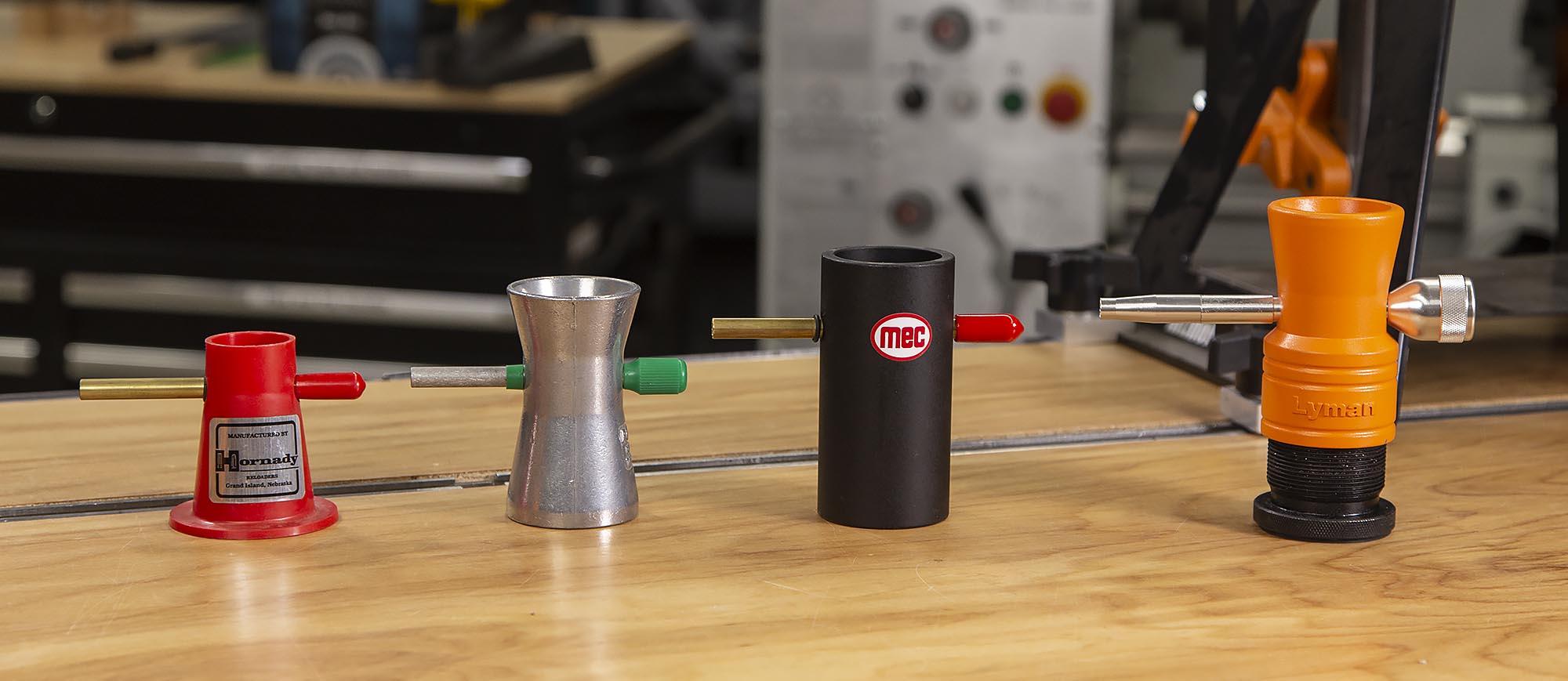 Overview Lyman Brass Smith Adjustable Powder Trickler Ultimate Reloader