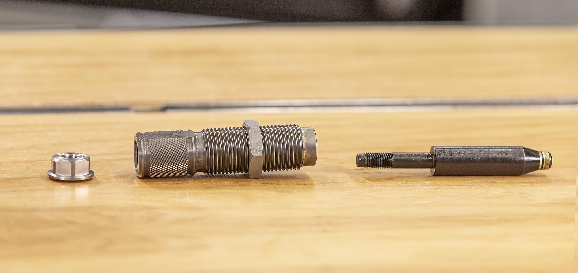 NEW Pro Dies from Lyman (InDepth) Ultimate Reloader