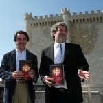José María Aznar junto a Miguel Ángel Rodríguez en Peñafiel. Foto: Carlos Espeso