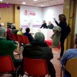 Soraya Rodríguez en el momento de abandonar la sala.