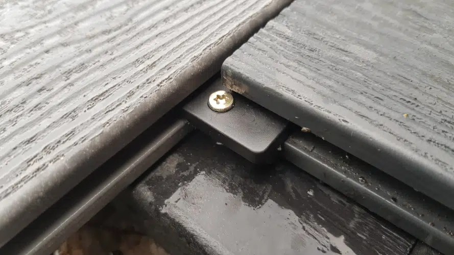 What Kind of Screws Should I Use for Composite Decking