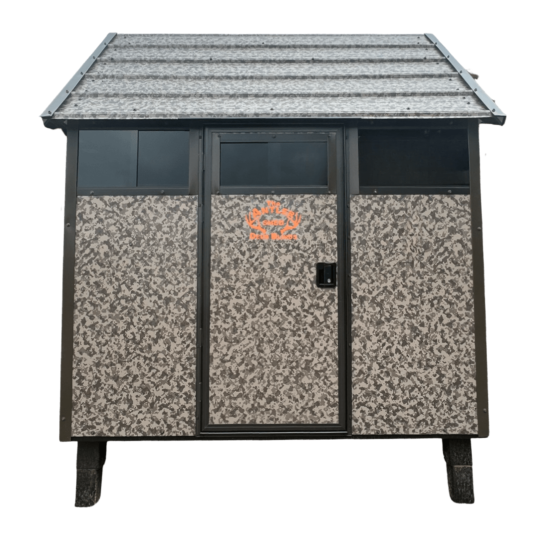 The Antler Shed 5x6 Ground Blind Ultramatic Feeders