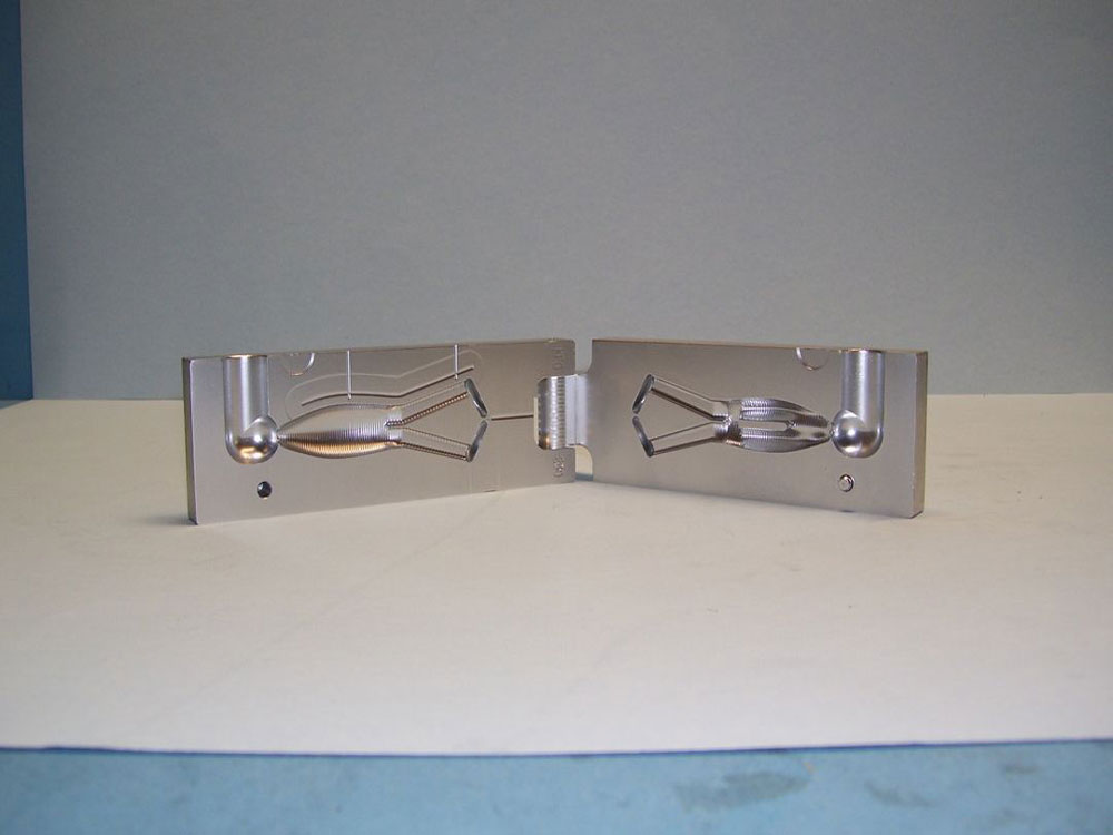 Ultra Molds LLC Soft Plastic Fishing Bait Custom Molds