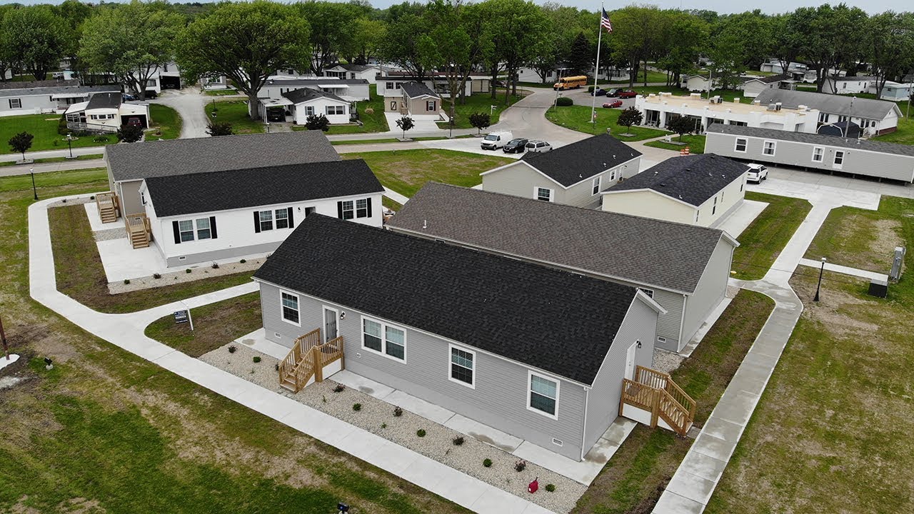 Sunny Acres Sales Center, The Coal Miner's Daughter UMH Properties