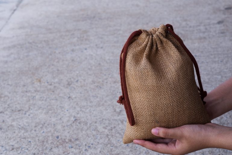 Percaya atau Tidak, Segini Besaran Nisab Zakat Maal