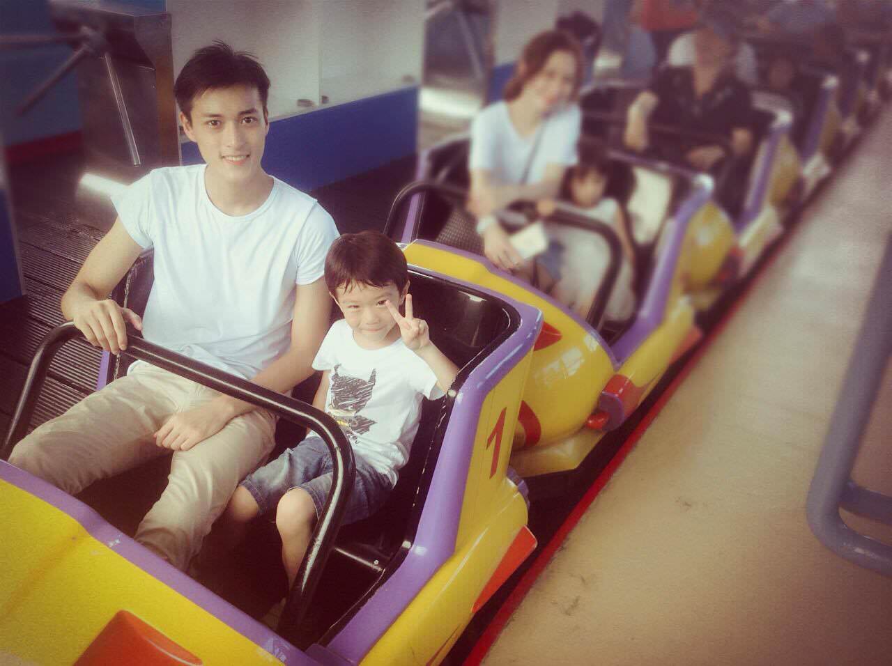 這一年的飛飛希希兩三事